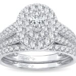 1ct Oval Diamond Bridal Set in 14K White Gold