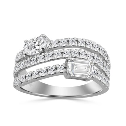 14K WHITE GOLD 1 3/4CT ROUND/OVAL/EMERALD DIAMOND LADIES RING (CENTER STONE OVAL DIAMOND 3/8CT)