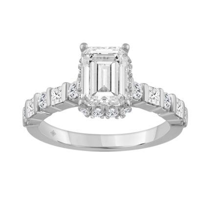 14K WHITE GOLD 2 3/4CT ROUND/PRINCESS/EMERALD DIAMOND LADIES RING (CENTER STONE EMERALD DIAMOND 2.00CT)