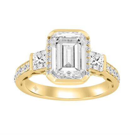 14K YELLOW GOLD 4.00CT ROUND/EMERALD/PRINCESS DIAMOND LADIES RING (CENTER STONE EMERALD DIAMOND 3.00CT)