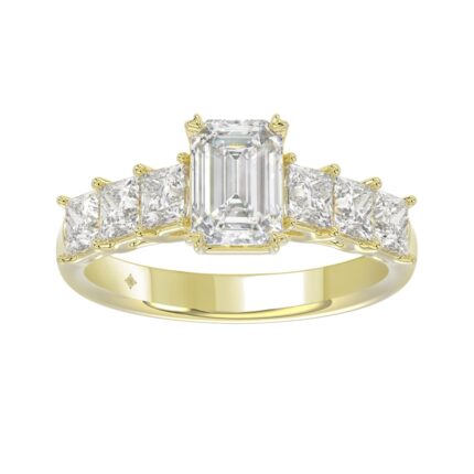 LADIES RING 3CT PRINCESS/EMERALD DIAMOND 14K YELLOW GOLD (CENTER STONE EMERALD DIAMOND 1 1/2CT )