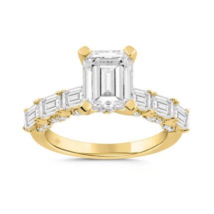 LADIES RING 4 1/2CT ROUND/EMERALD DIAMOND 14K YELLOW GOLD (CENTER STONE EMERALD DIAMOND 3.00CT)